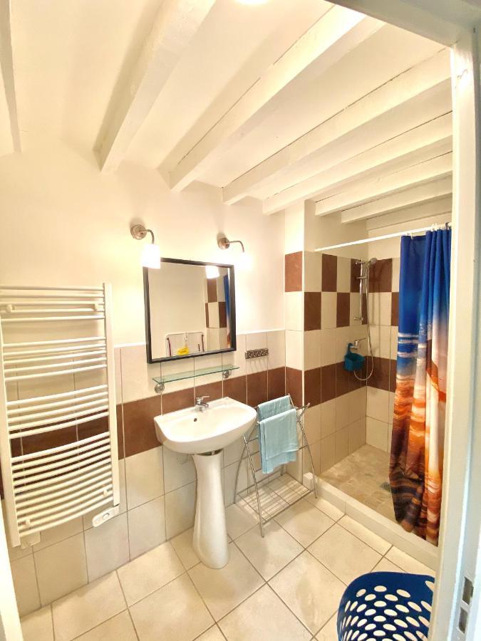 T2 Centre Historique Lapalud Apartment Екстериор снимка