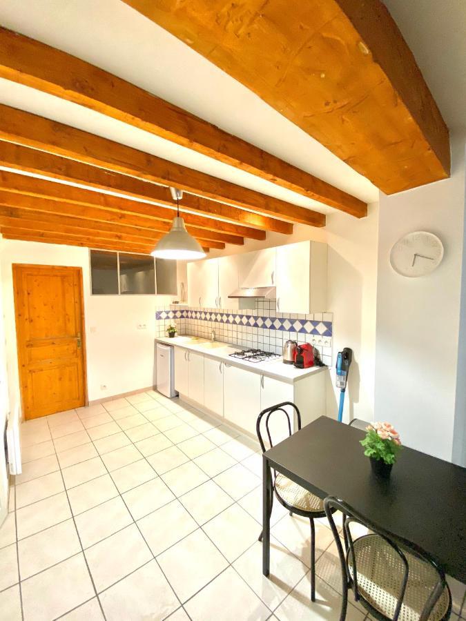 T2 Centre Historique Lapalud Apartment Екстериор снимка